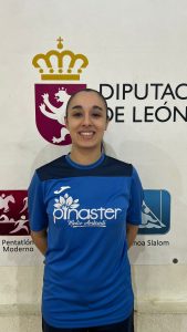 Ángela Poncelas Almeida